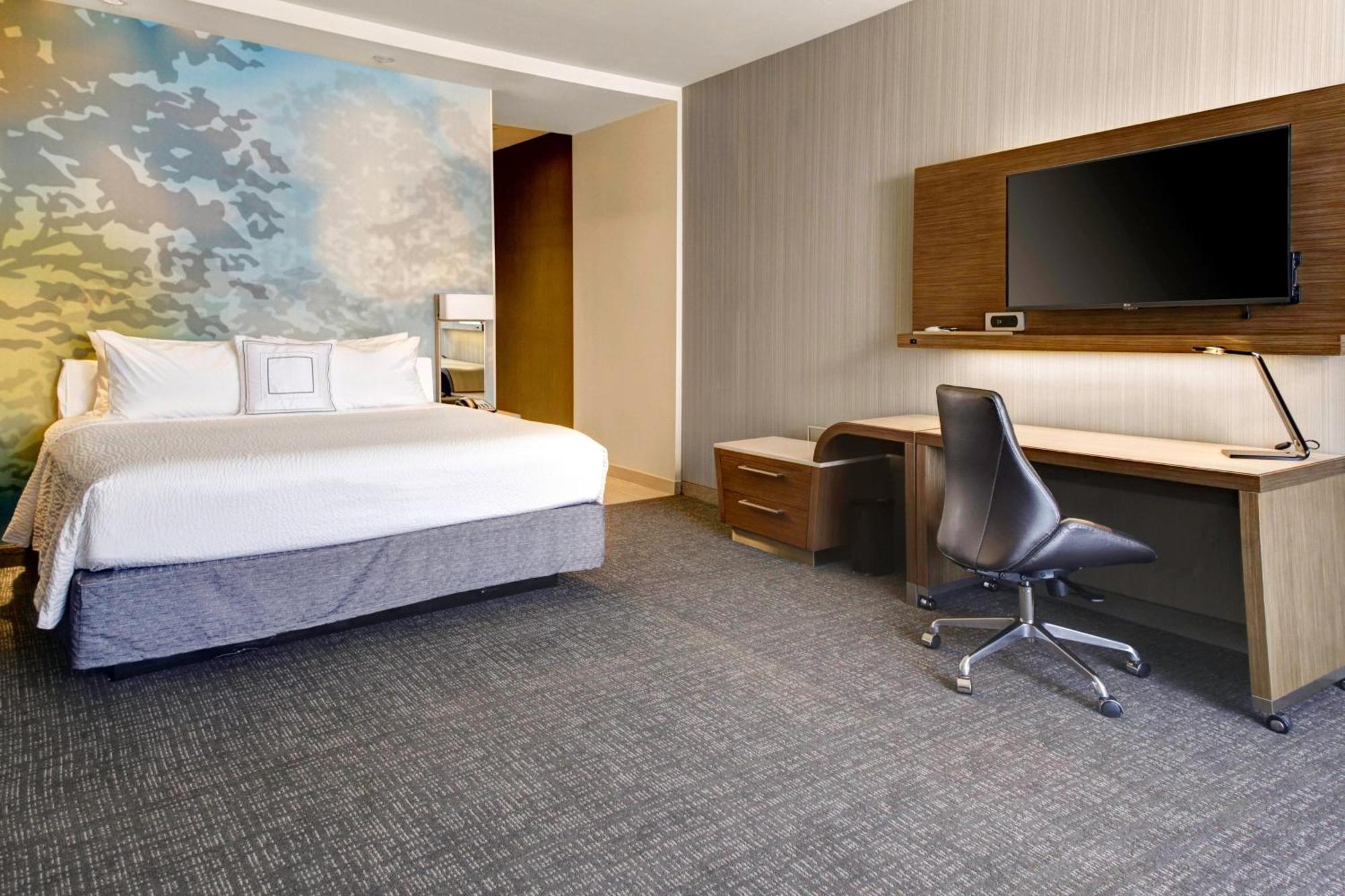 Courtyard By Marriott New Orleans Westbank/Gretna Hotel Exterior photo